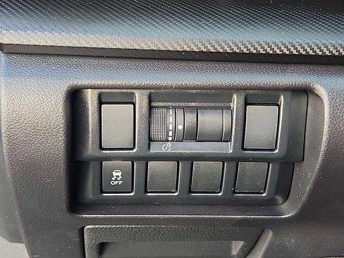 Used 2021 Subaru Impreza 2.0i AWD/4WD image 25