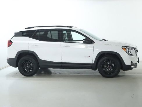 Used 2023 GMC Terrain AT4 w/ Tech Package image 11
