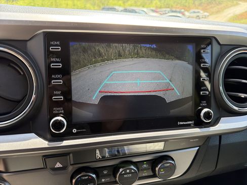 Used 2023 Toyota Tacoma SR5 w/ Technology Package RWD image 29