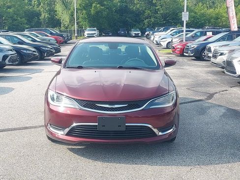 Used 2016 Chrysler 200 Limited FWD image 2
