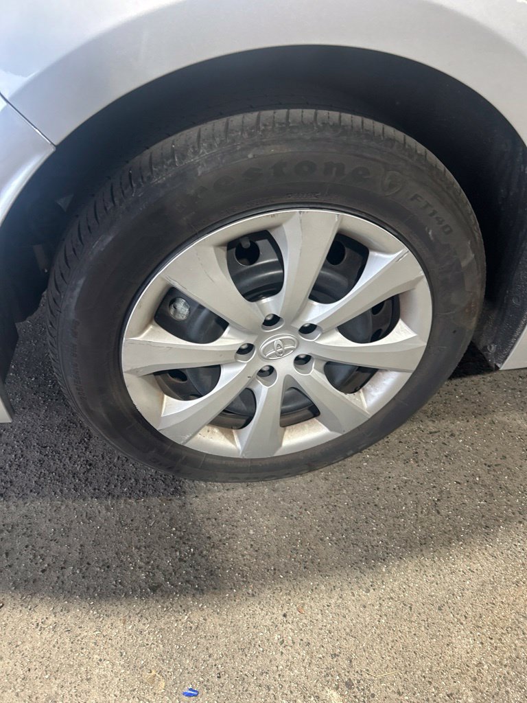 Used 2025 Toyota Corolla LE FWD image 12