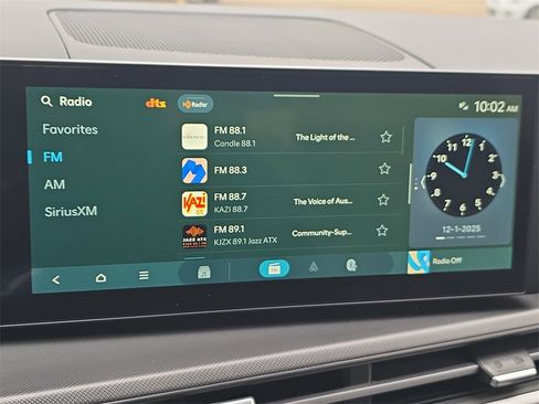 Certified 2025 Hyundai Santa Fe SEL image 22