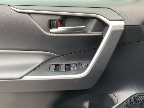 Used 2023 Toyota RAV4 XLE image 10