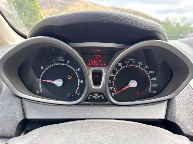 Used 2013 Ford Fiesta SE FWD image 16