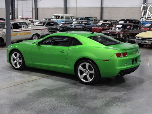 Used 2011 Chevrolet Camaro SS image 31