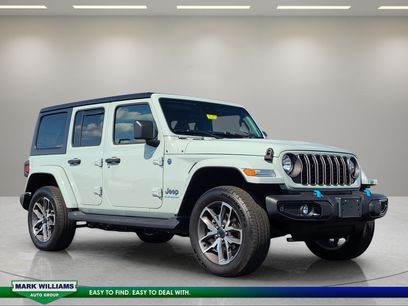 Used 2024 Jeep Wrangler Unlimited w/ Convenience Group