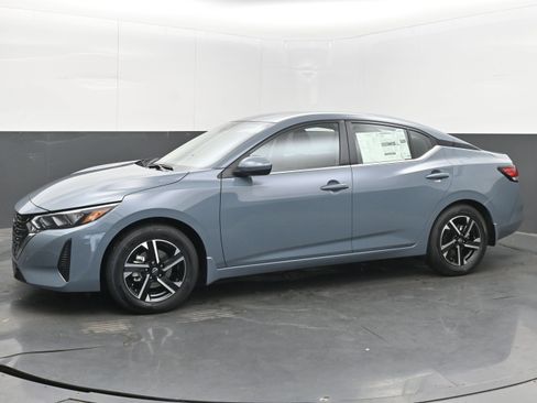 New 2025 Nissan Sentra SV w/ All-Weather Package image 4