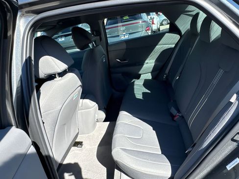 New 2025 Hyundai Elantra Sport image 11