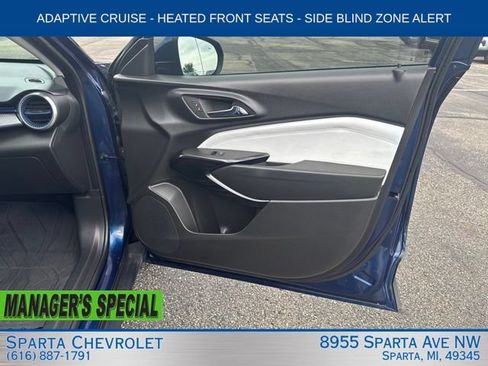 Used 2024 Chevrolet Trax LT w/ Driver Confidence Package FWD image 25