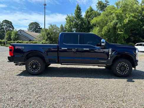 Used 2024 Ford F250 Platinum AWD/4WD image 5