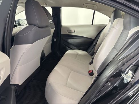 Used 2020 Toyota Corolla LE FWD image 25