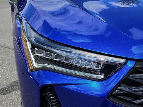 Used 2025 Acura RDX A-Spec image 9