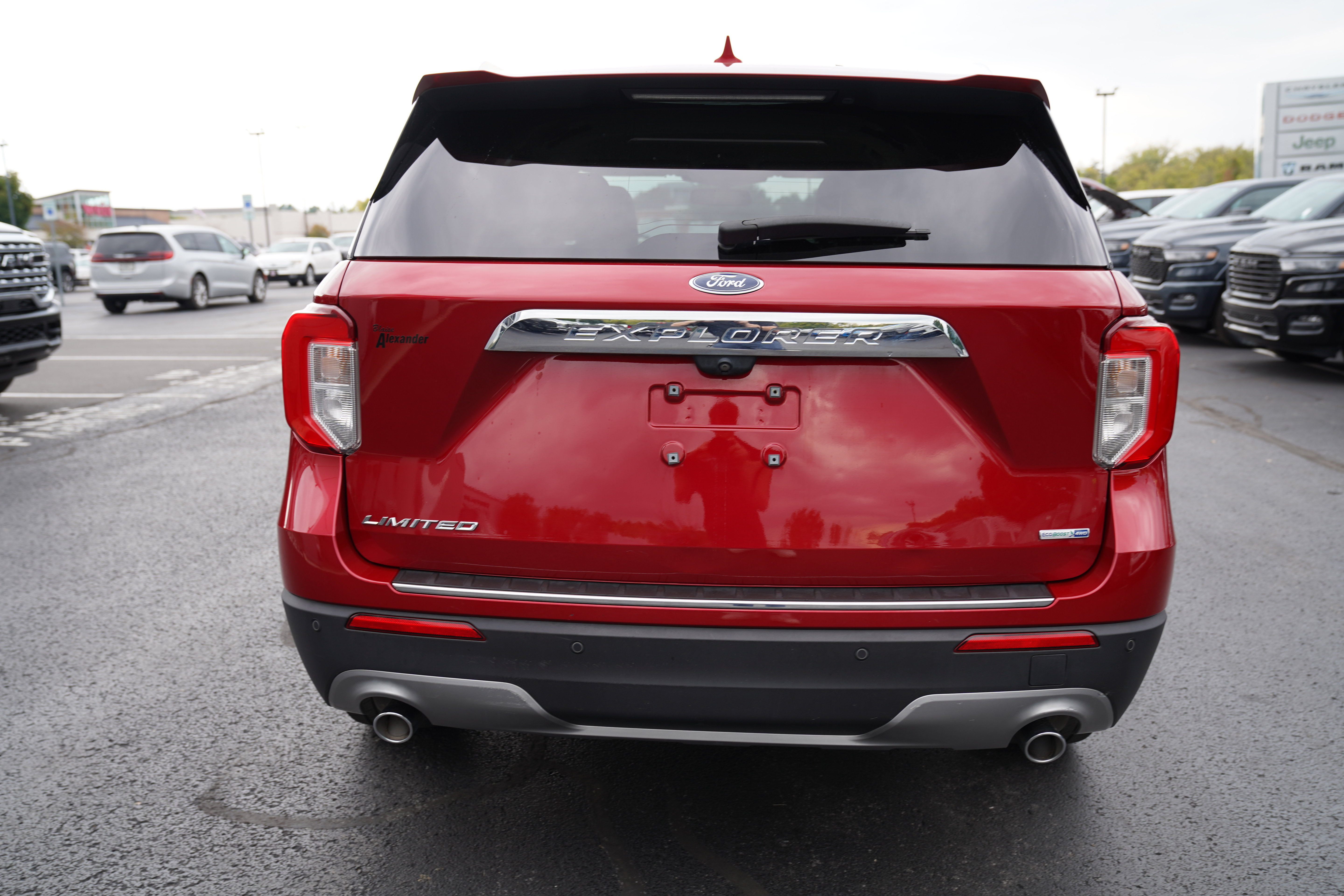 Used 2020 Ford Explorer Limited AWD/4WD image 8