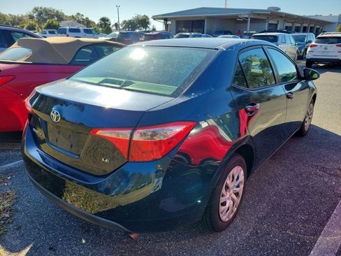 Used 2017 Toyota Corolla LE image 4