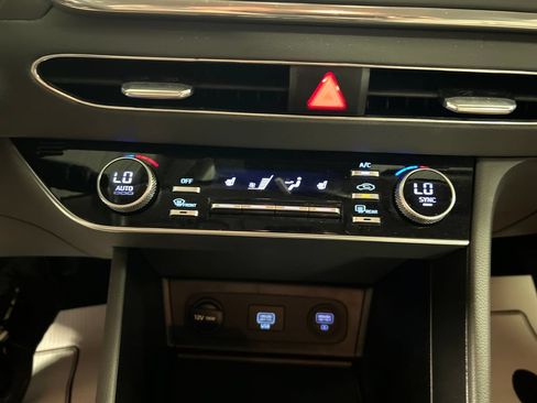Used 2020 Hyundai Sonata SEL FWD image 17