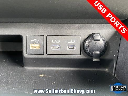 Used 2024 Toyota Highlander XLE image 30