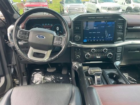 Used 2021 Ford F150 Lariat w/ Equipment Group 502A High AWD/4WD image 4