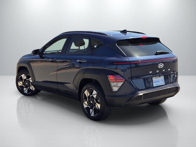 Used 2025 Hyundai Kona SEL FWD image 6