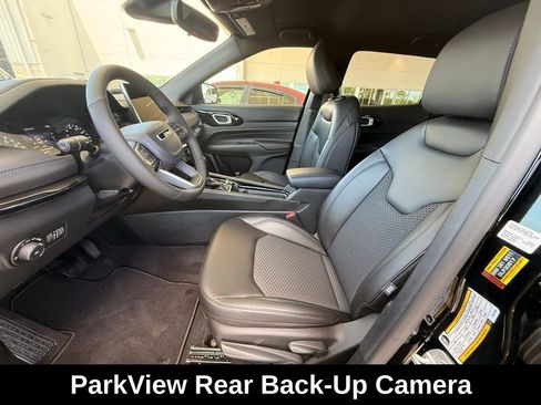 New 2026 Jeep Compass Latitude AWD/4WD image 10