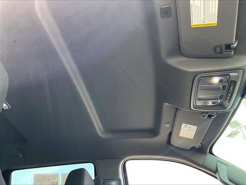 Used 2025 Chevrolet Silverado 1500 LT AWD/4WD image 27