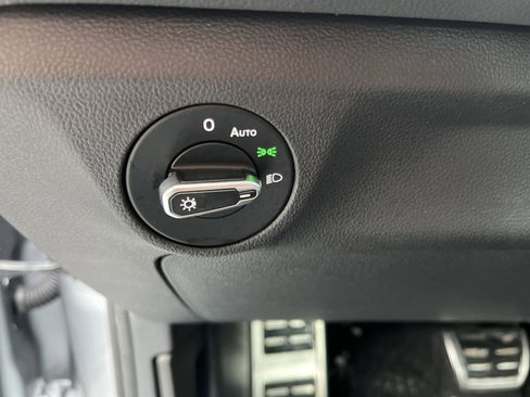 Used 2025 Volkswagen Jetta Sport image 18