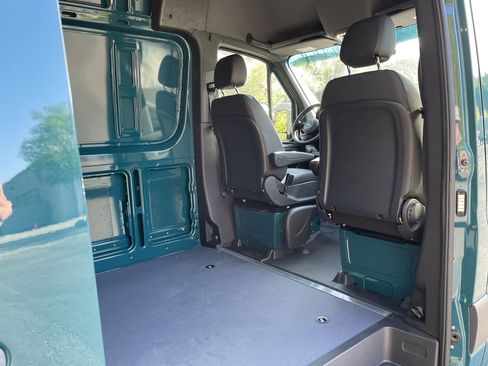 New 2025 Mercedes-Benz Sprinter 2500 image 8