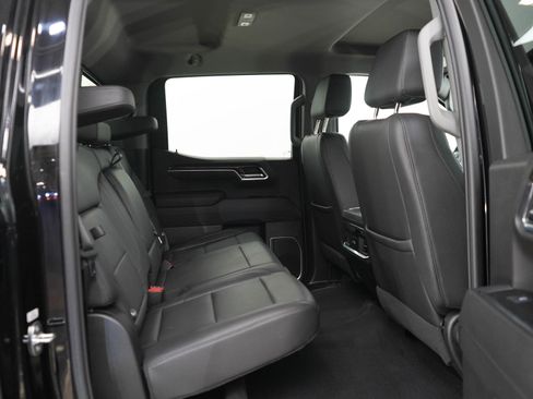 Used 2024 GMC Sierra 1500 Elevation w/ Elevation Premium Package AWD/4WD image 12