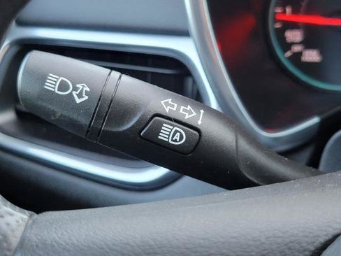 Used 2020 Chevrolet Equinox LT AWD/4WD image 20