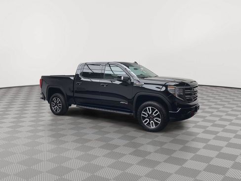 Certified 2025 GMC Sierra 1500 AT4 w/ Technology Package AWD/4WD image 47