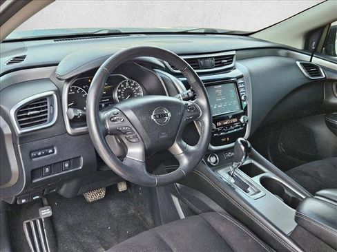 Used 2020 Nissan Murano SV image 10