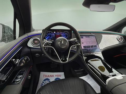 Used 2023 Mercedes-Benz EQS 450+ SUV image 16