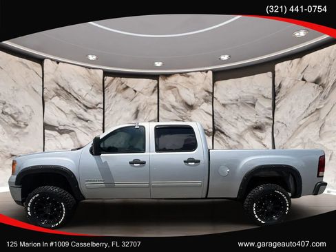 Used 2014 GMC Sierra 3500 SLE w/ Convenience Package AWD/4WD image 4