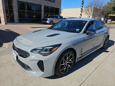 Certified 2022 Kia Stinger GT-Line image 1
