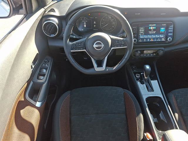 Certified 2023 Nissan Kicks SR FWD image 13