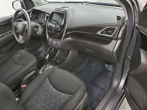 Used 2020 Chevrolet Spark LT image 11