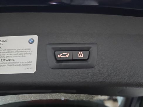 Used 2018 BMW X1 xDrive28i AWD/4WD image 16