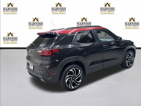 Used 2024 Chevrolet TrailBlazer RS w/ Driver Confidence Package image 5