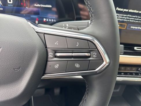 New 2026 Chevrolet Equinox ACTIV w/ Convenience Package III AWD/4WD image 20