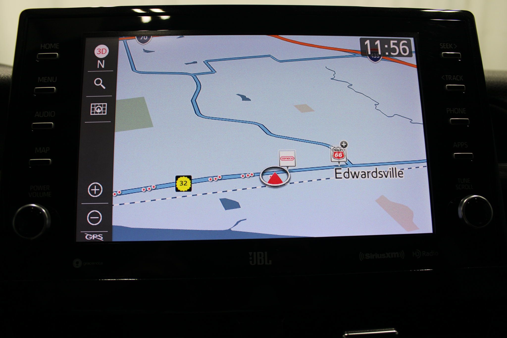 Used 2022 Toyota Camry XSE w/ Navigation Package FWD image 32