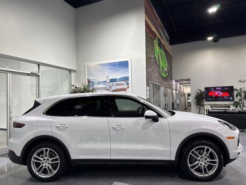 Used 2019 Porsche Cayenne image 5