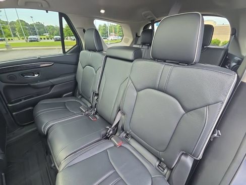 Used 2024 Honda Pilot Elite image 13