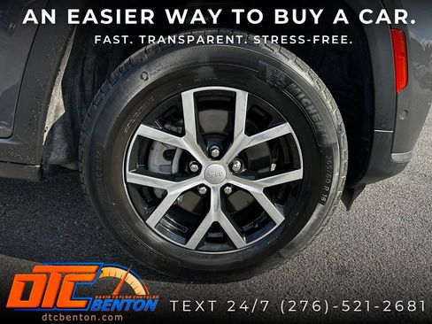 Used 2025 Jeep Grand Cherokee L Limited w/ Luxury Tech Group II AWD/4WD image 32