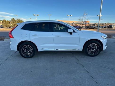 Used 2019 Volvo XC60 T6 Inscription w/ Protection Package Premier image 10