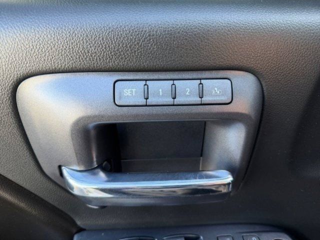 Used 2017 Chevrolet Silverado 1500 LTZ Z71 w/ LTZ Plus Package AWD/4WD image 17