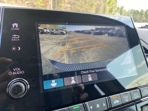 Used 2024 Honda Odyssey EX-L image 29