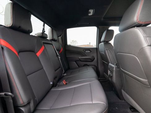 New 2025 Chevrolet Colorado Z71 w/ Technology Package image 13