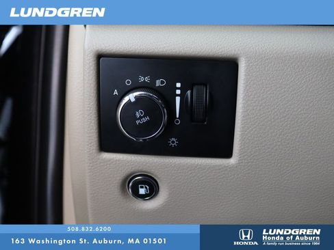 Used 2019 Jeep Grand Cherokee Limited image 29