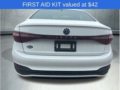 Used 2025 Volkswagen Jetta S image 3