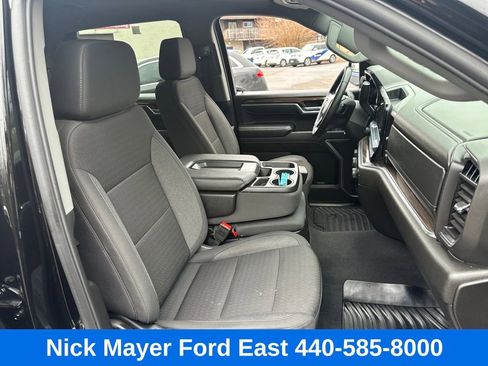 Used 2025 Chevrolet Silverado 1500 LT image 11
