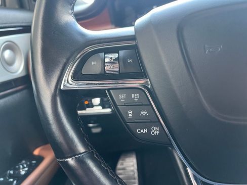 Certified 2023 Lincoln Nautilus Reserve AWD/4WD image 29